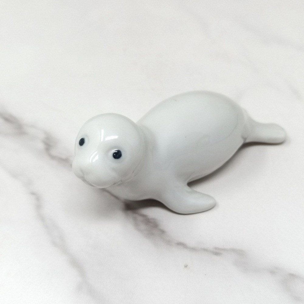 Vintage Unbranded Seal Figurine, Small, White, Glazed Porcelain Animal Decor